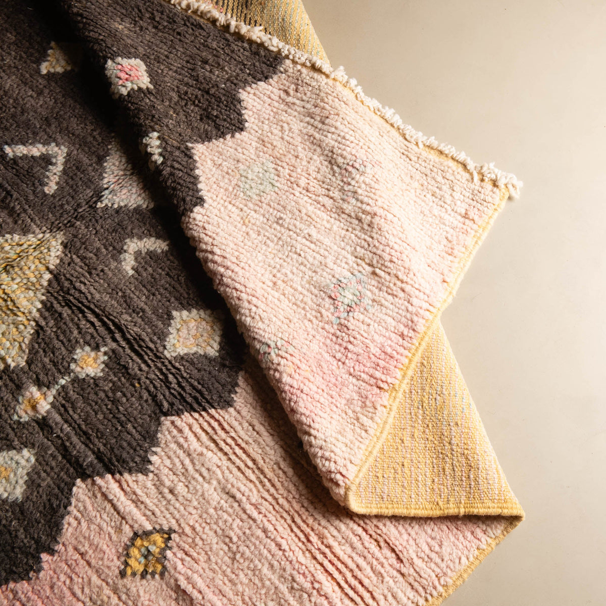 Latif - Tapis Berbère vintage
