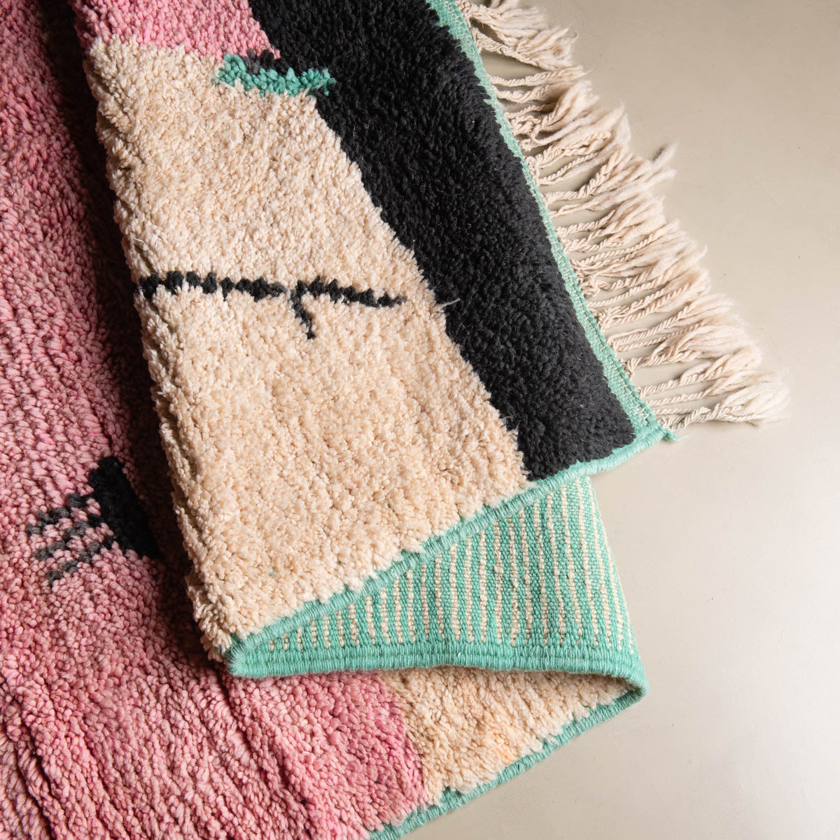Mnahu - Tapis Berbère vintage