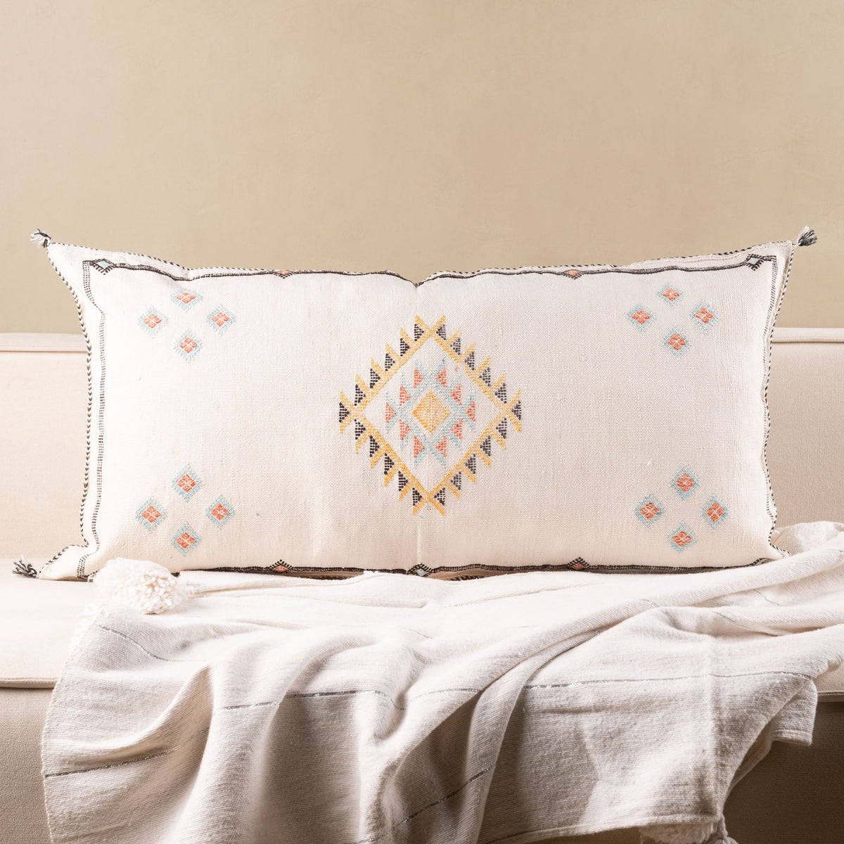 Coussin Blanc en soie de cactus