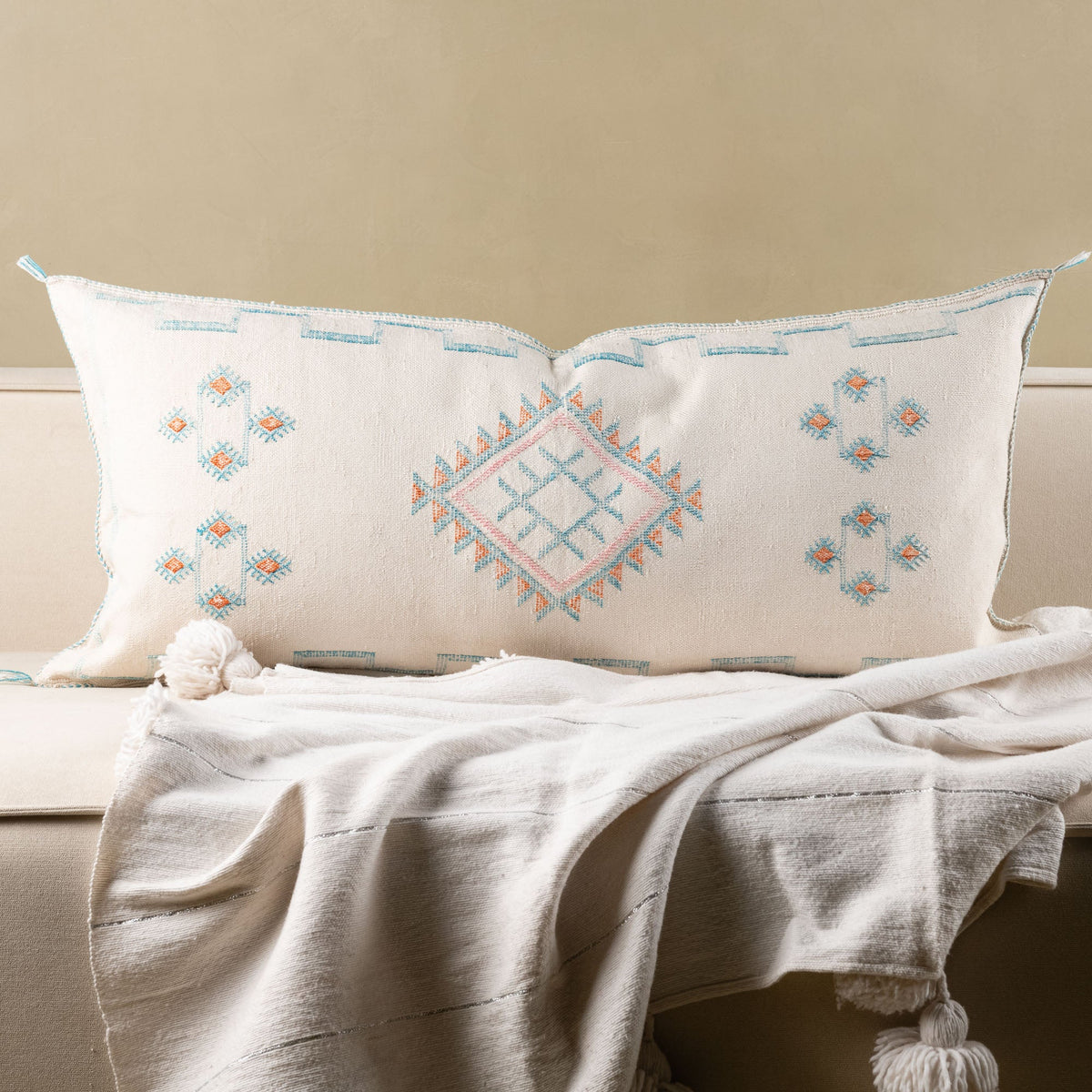 Coussin Blanc en soie de cactus