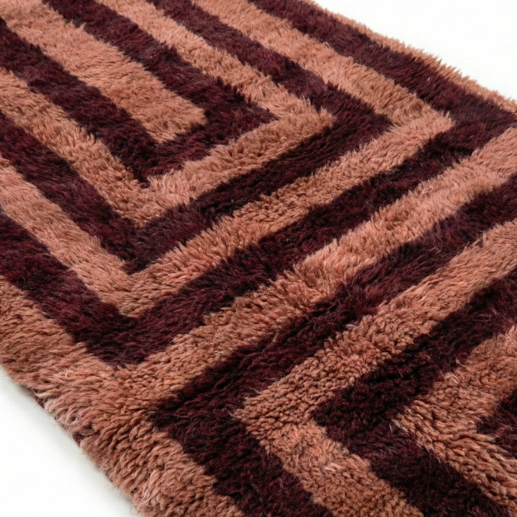 Terre Graphique - Luxueux Tapis Mrirt de Couloir "Exclusif"