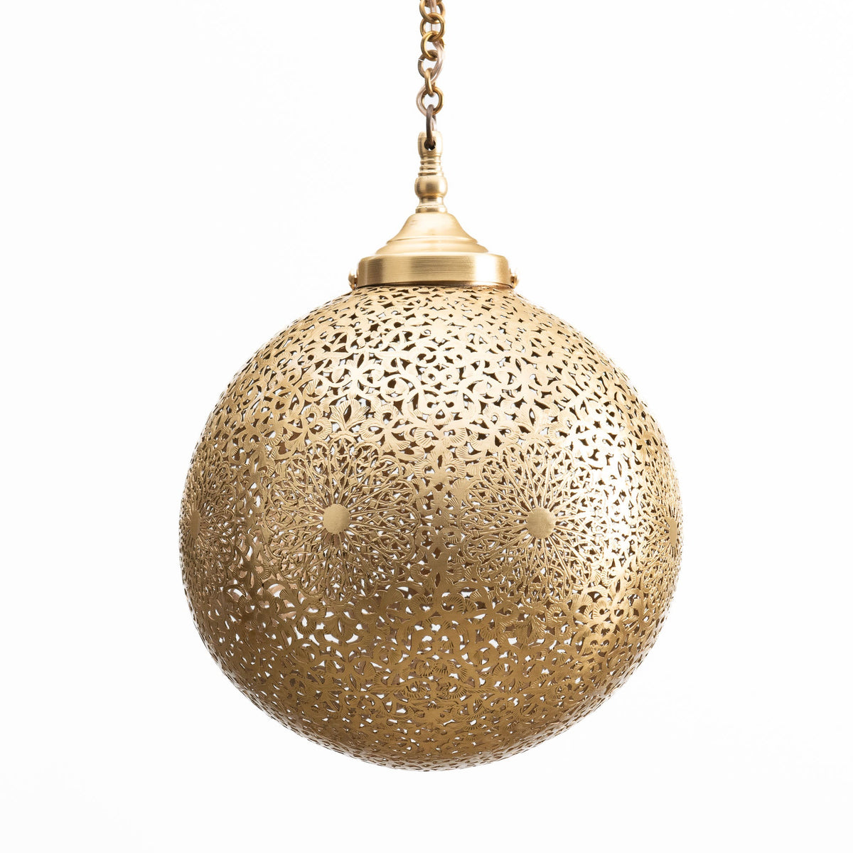 Manar - Lustre Marocain suspendu