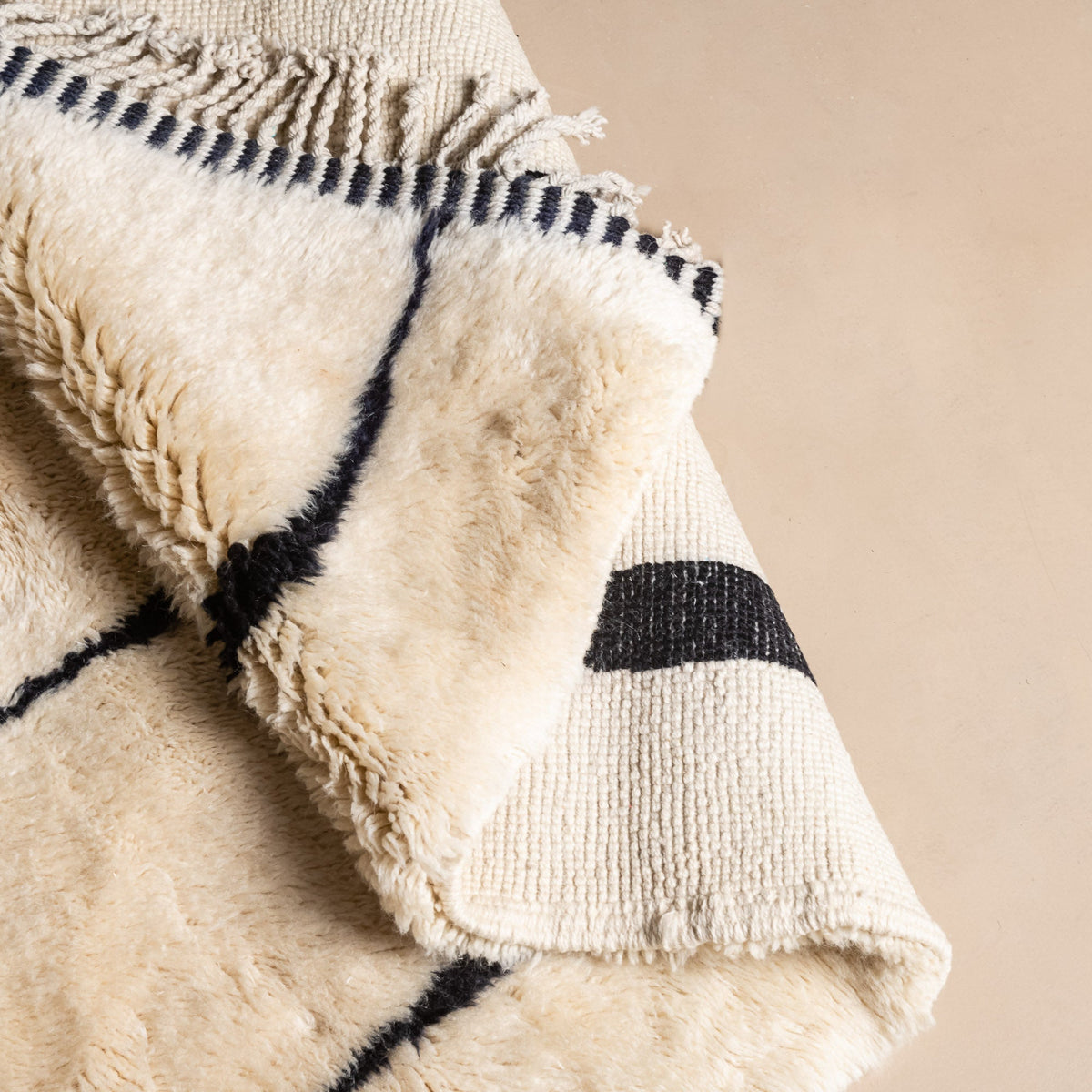 Rythme Élégant  - Luxueux tapis Berbère shaggy
