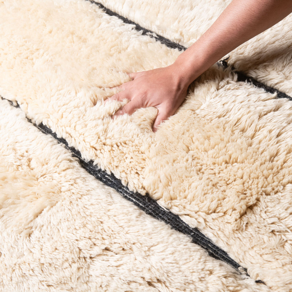 Échos chuchotés - Luxueux tapis Berbère shaggy