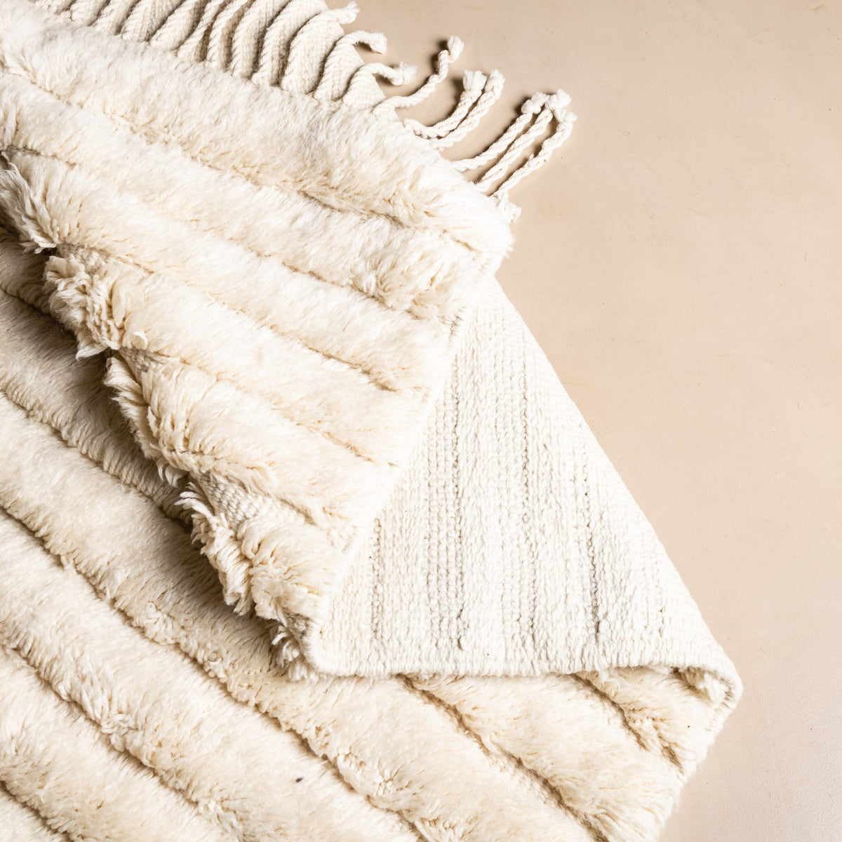 Mist Lines - Luxueux tapis Berbère shaggy