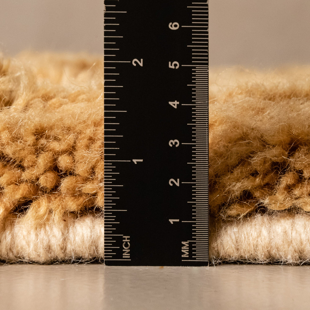 Éclat Éblouissant - Luxueux tapis Berbère shaggy