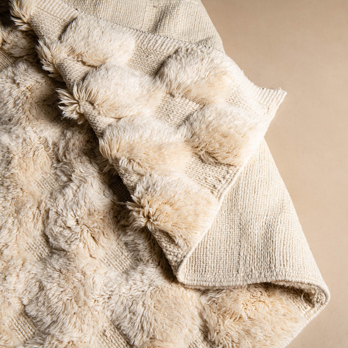 Confort Éclat de Corail - Luxueux tapis Berbère shaggy