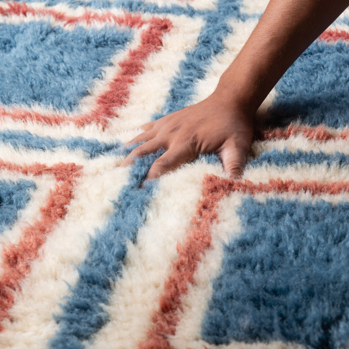 Carrés Kaleido - Luxueux tapis Berbère shaggy