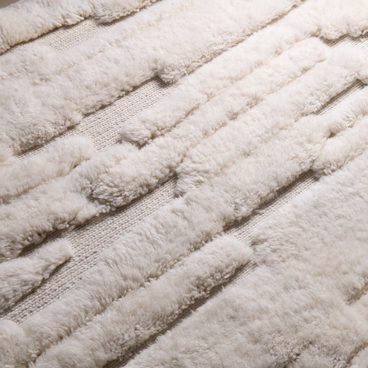 Glacier Ivory - Luxueux tapis Berbère shaggy