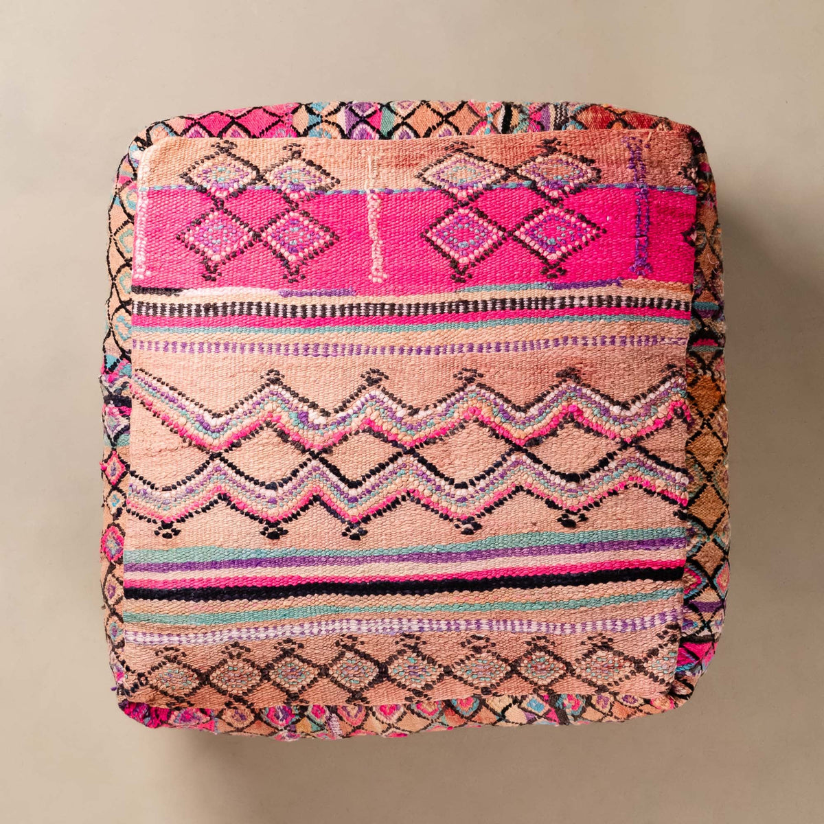 Pouf berbère Kilim