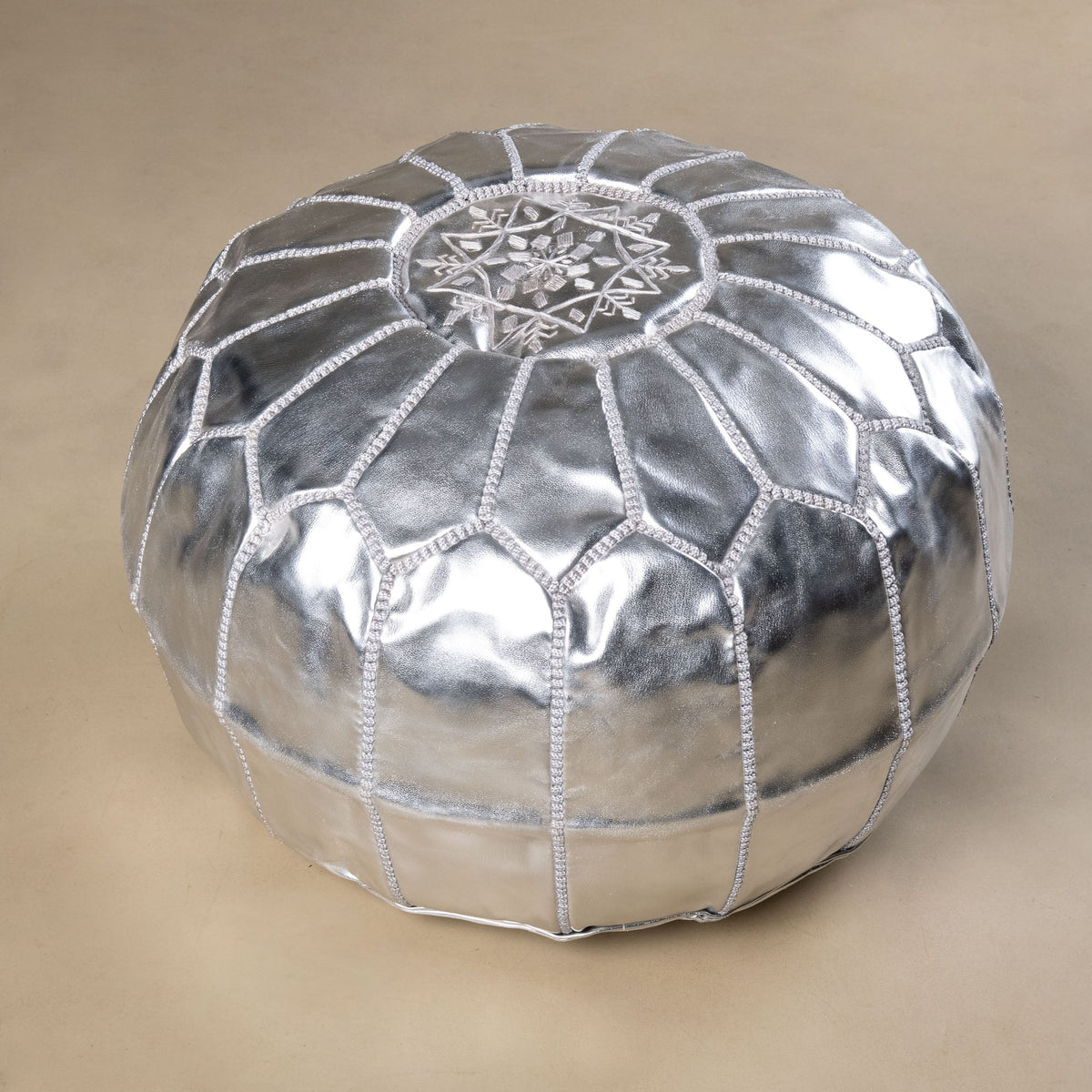 Pouf Marocain Authentique en cuir - Argent