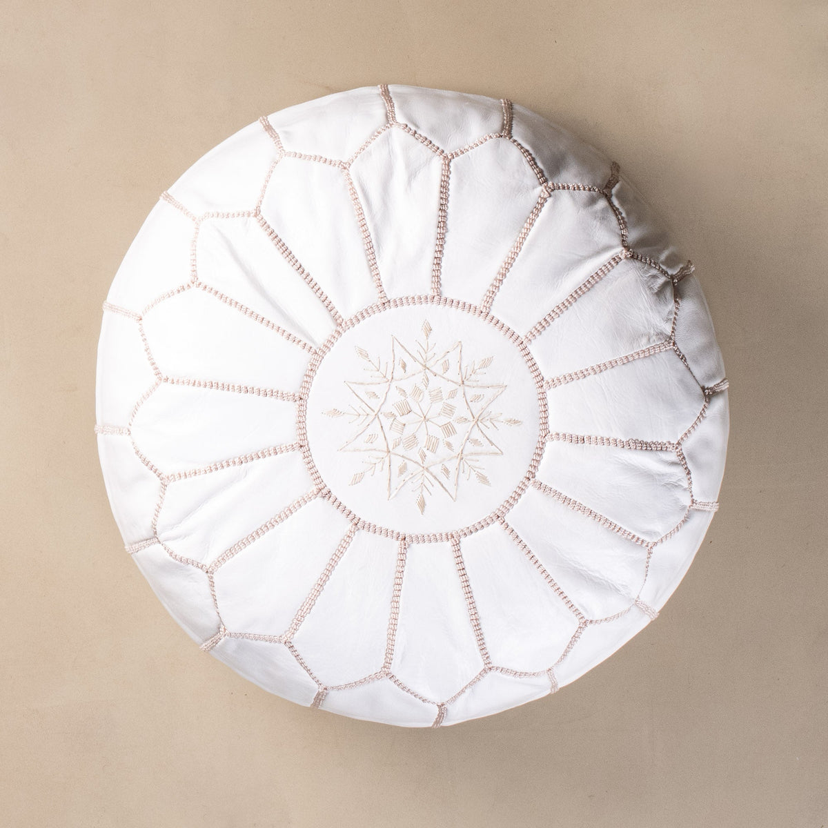 Pouf Marocain Authentique en cuir - Blanc et Beige
