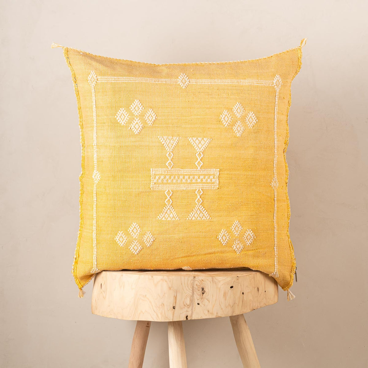 Coussin Jaune en soie de cactus