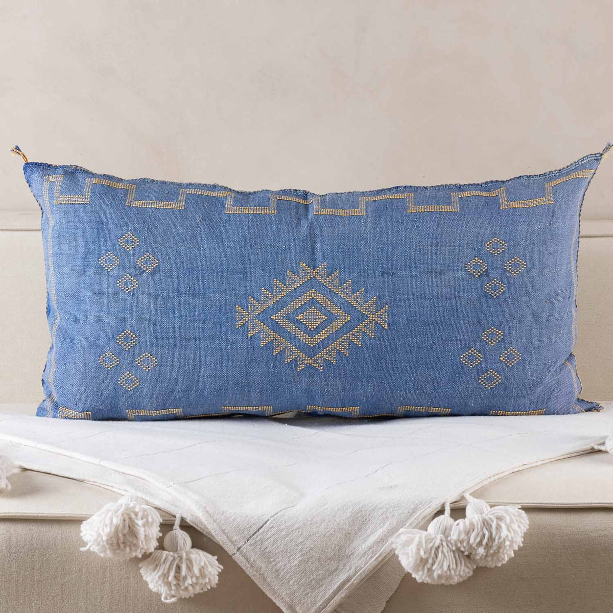 Coussin Bleu en soie de cactus