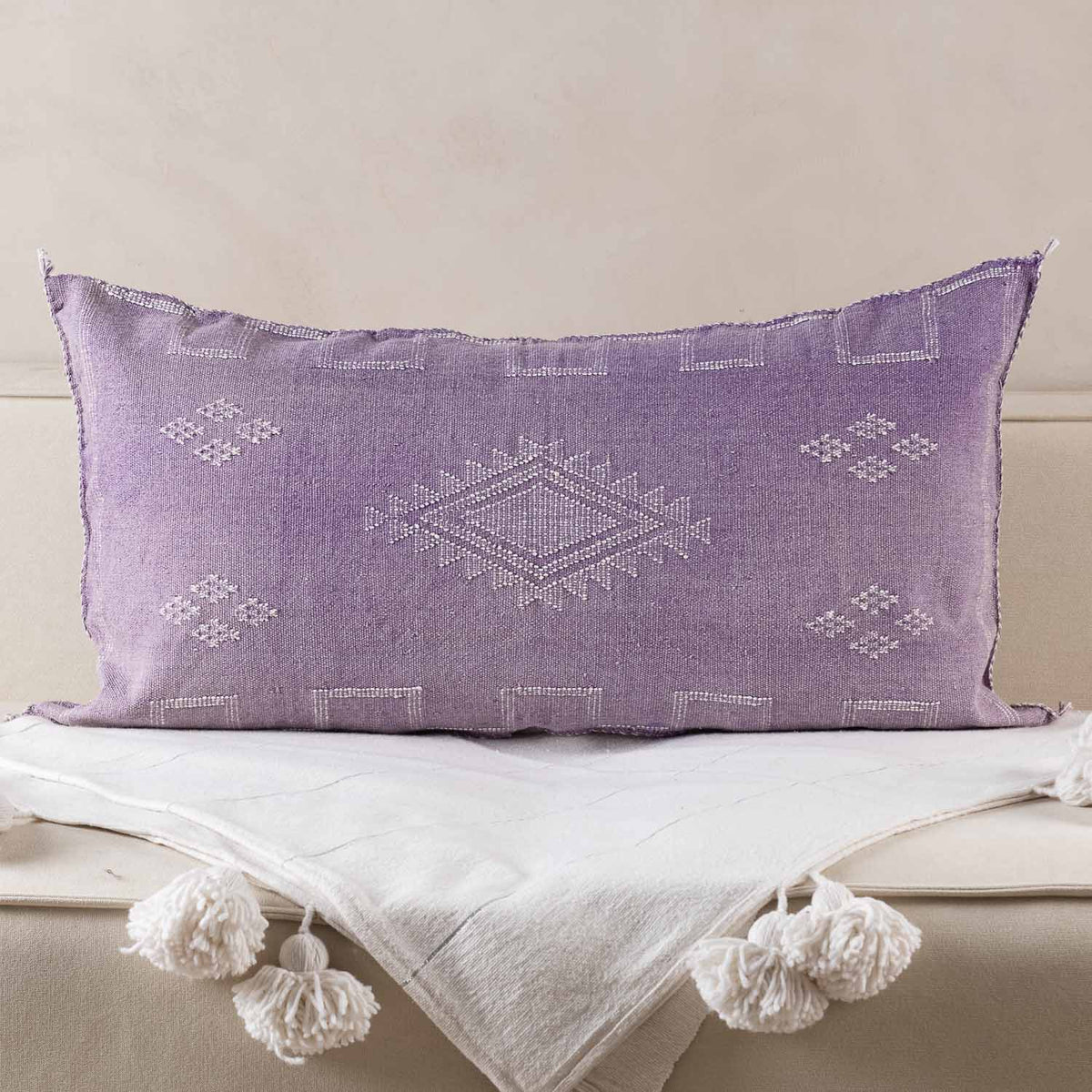 Coussin Mauve en soie de cactus