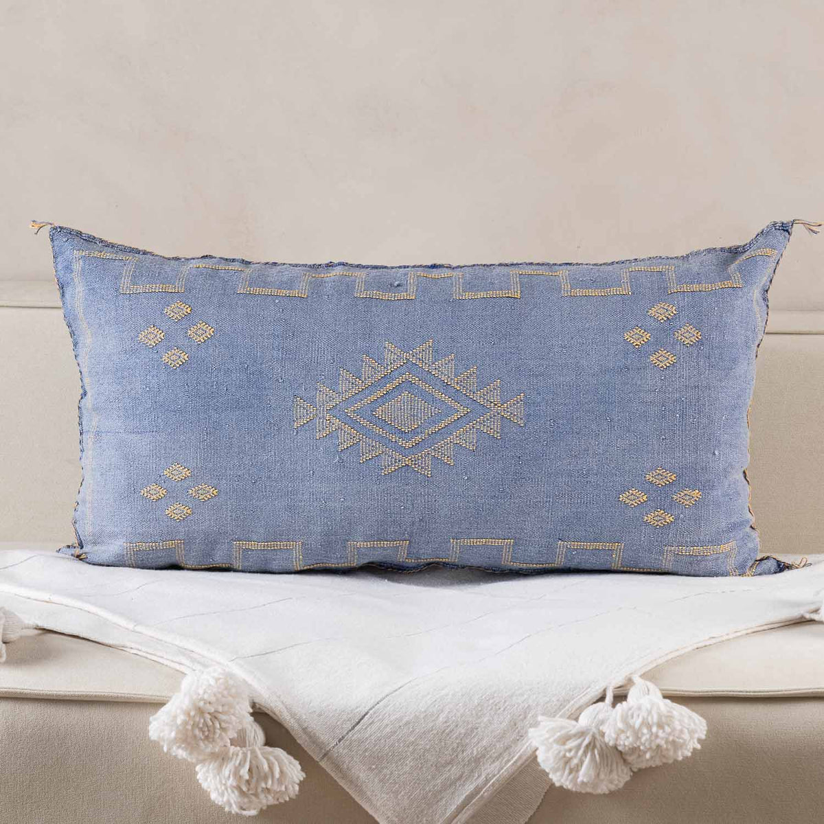 Coussin Bleu en soie de cactus