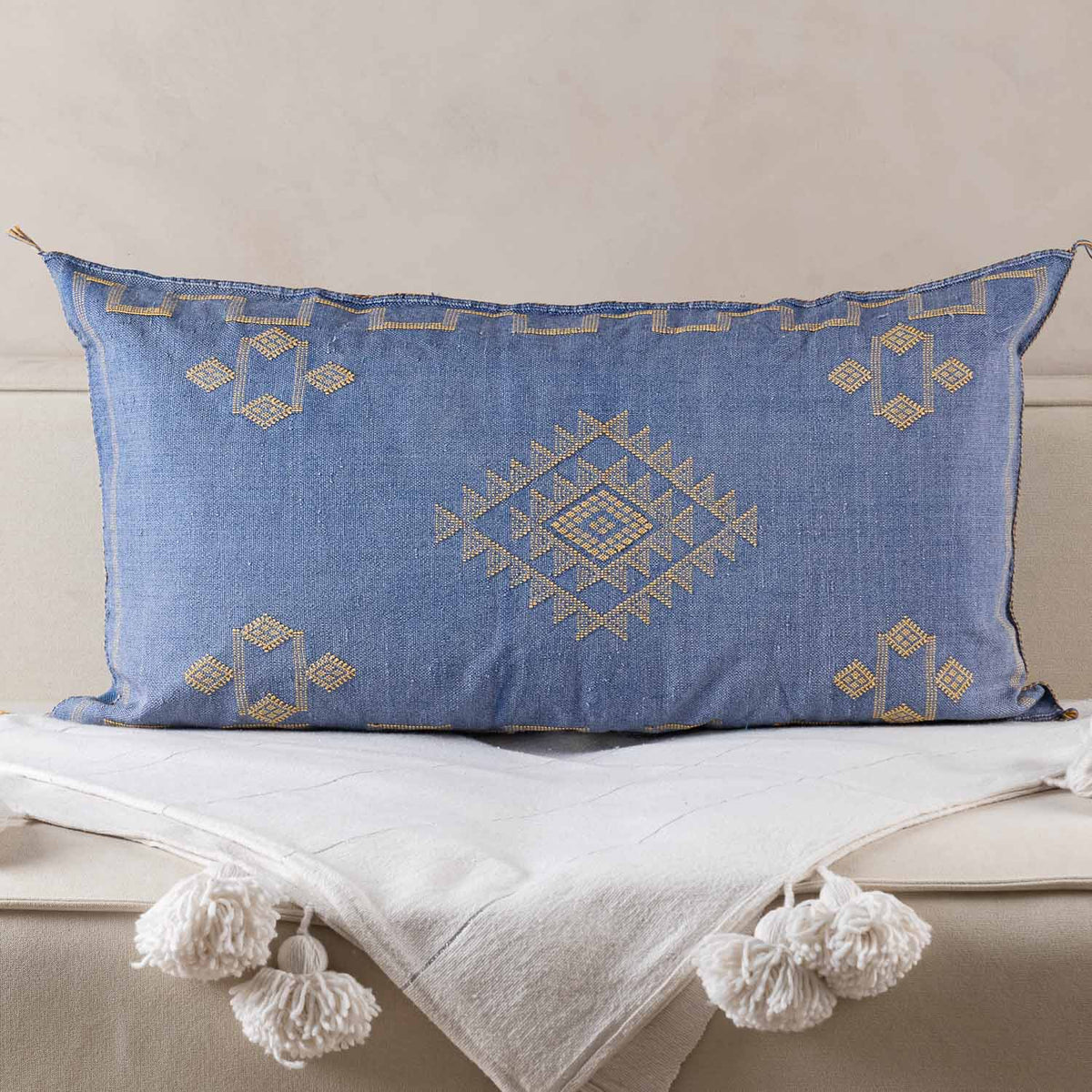 Coussin Bleu en soie de cactus
