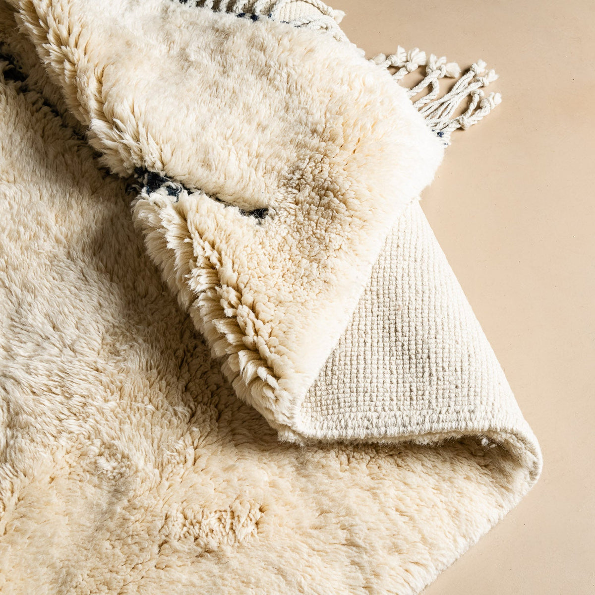 Échos chuchotés - Luxueux tapis Berbère shaggy