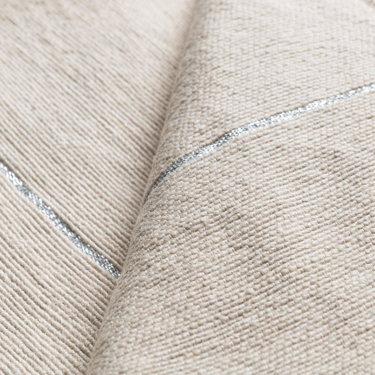 Couverture Pompon Beige et Argent - 290 x 190 cm - Moroccan 