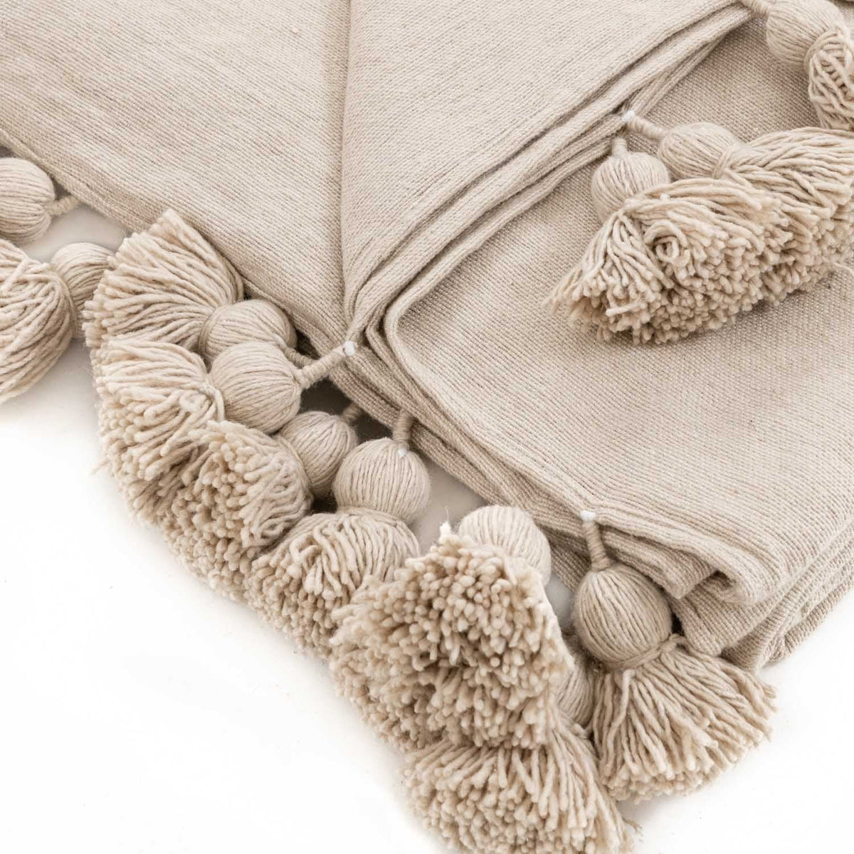 Couverture Pompon Beige - 290 x 190 cm - Moroccan Furniture