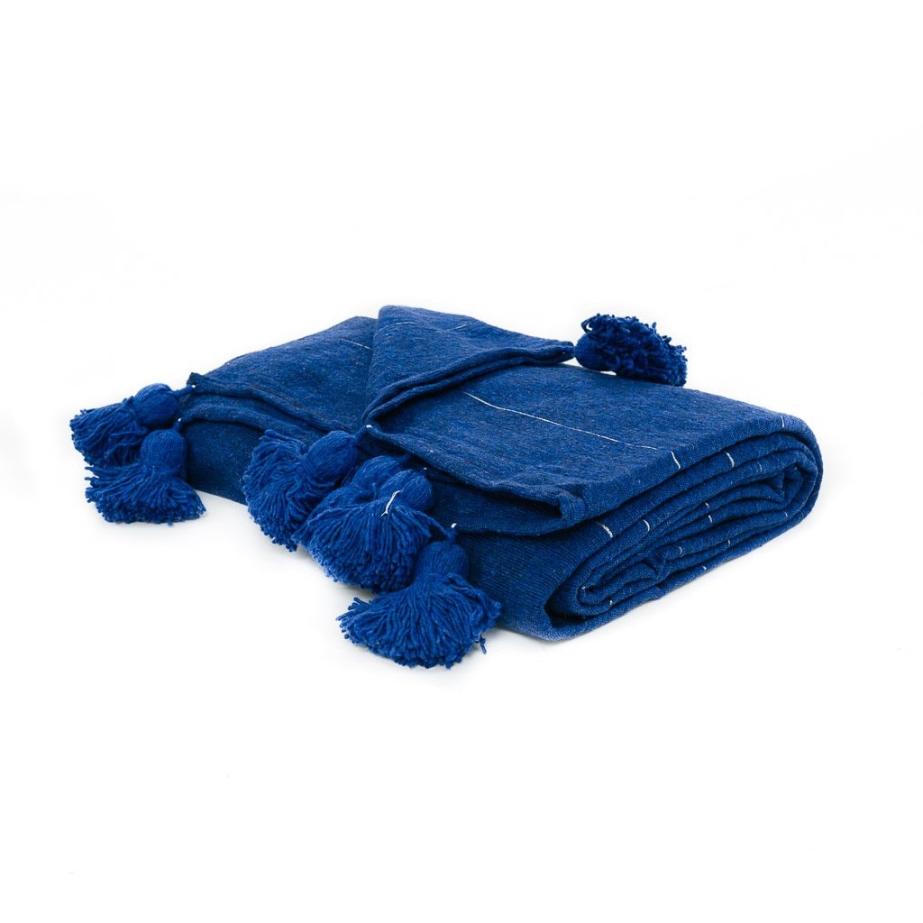 Couverture Pompon Bleu et Argent - Moroccan Furniture